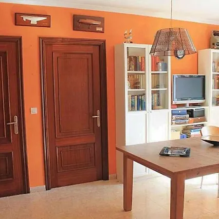 Casa Familiar Con Piscina Privada